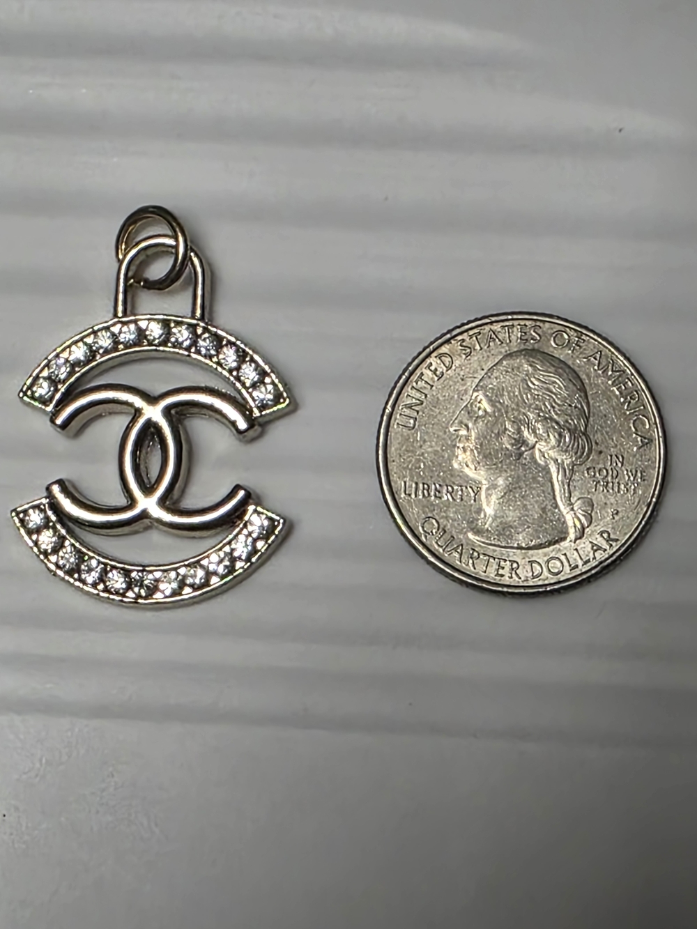 Silver-Tone Crystal Interlocking CC Zip Pulling/charm